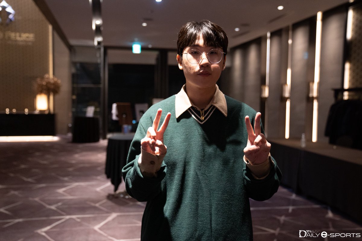 rimi. (@livein8side) on Twitter photo 