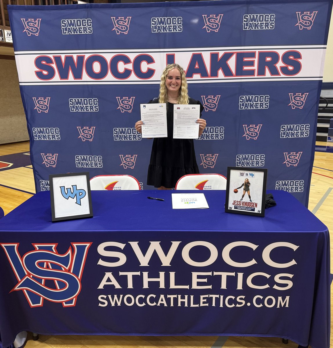 Congratulations Jessi Knudsen!

Jessi will be continuing her academic and athletic career at Warner Pacific University. We’re so proud of Jessi and can’t wait to see all of her continued successes!

 @nwacsports1 <a href="/WarnerPacificU/">Warner Pacific University</a> 

#golakers #swoccwbb #warnerpac #studentathlete