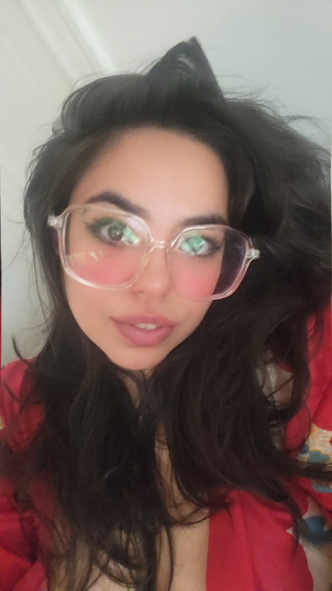 Sandydreamqueen tweet media
