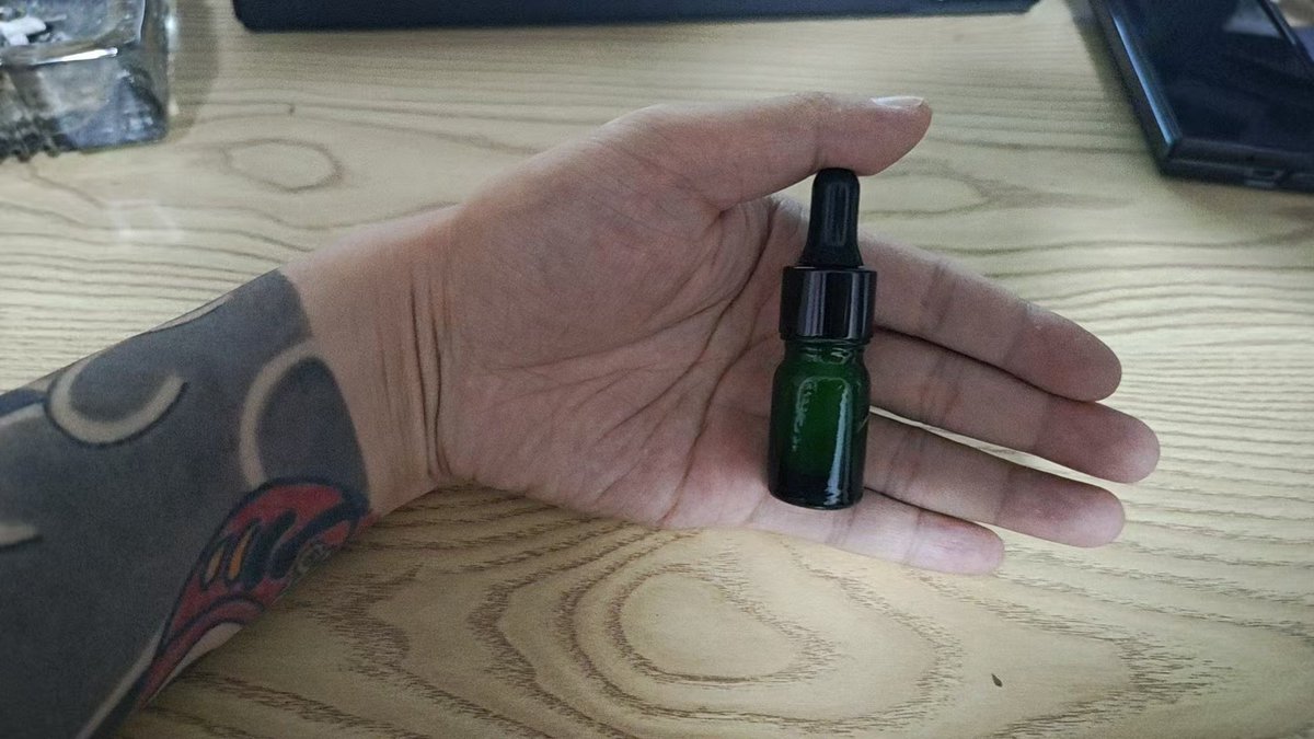 【预热】浅川自研小绿瓶，后庭使用，效果媲美初代老🦏液，不含违禁品