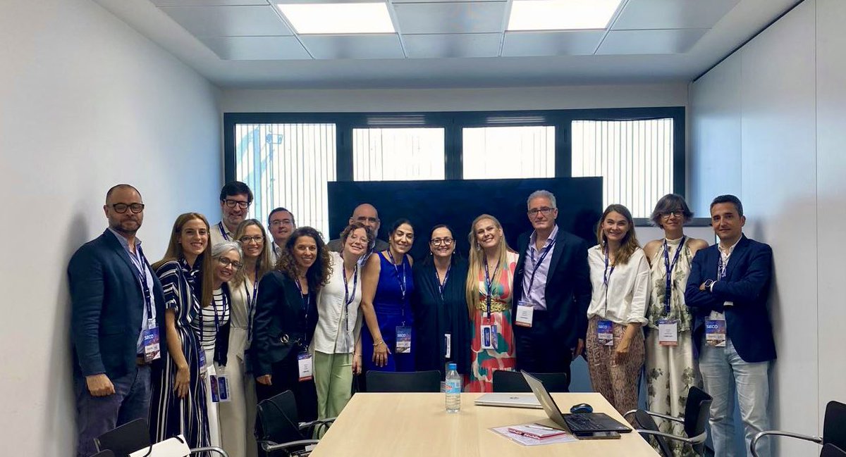#seco2025 gran encuentro con compañeros y amigos. Trabajando para mejorar el cuidado de nuestros pacientes. Participación del H.U.Fuenlabrada con 2 vídeos (1 en “lo mejor del Congreso”), 1 póster, moderaciones, podcast y muy agradecida a @obesidadseco por la beca para IFSO2025