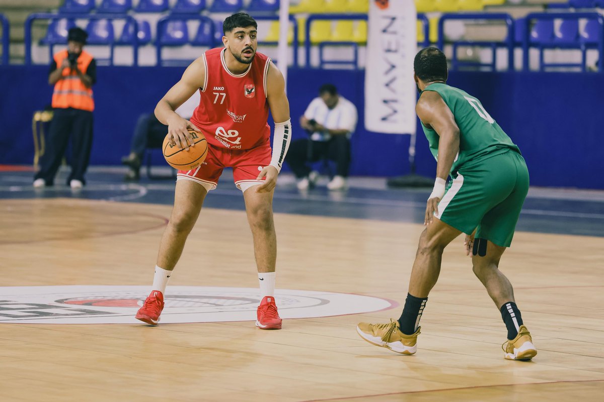 انتهاء الفترة الثالثة ⛹️‍♂️

🏆 نهائي دوري السوبر 

🔴 الأهلى    50
🟢 الاتحاد  40

 #يلا_يا_أهلي