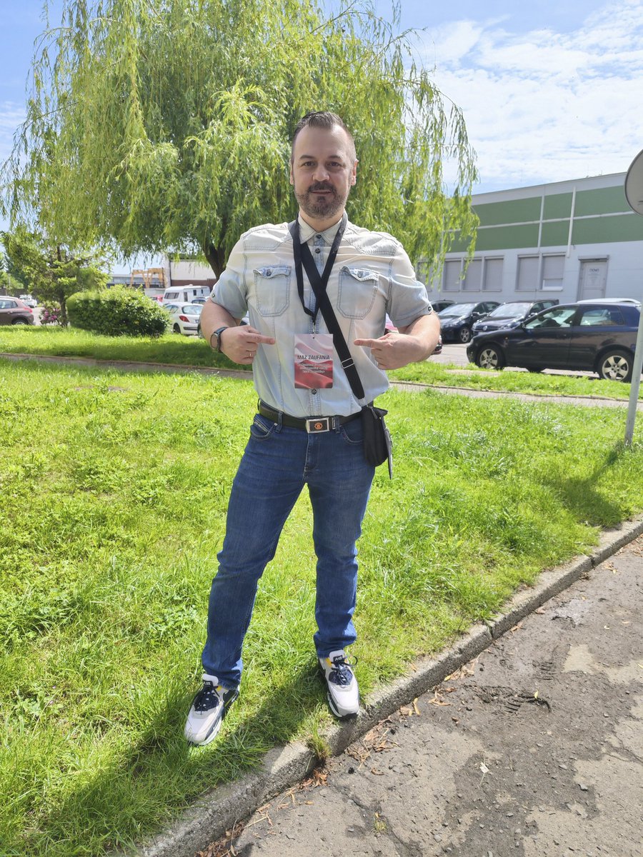 PatryK 🇵🇱 #Nawrocki2025 👊 (@irish_gks) on Twitter photo Pilnujemy wyborów 😎 🛼🛼 🇵🇱 Pilnujemy wyborów 😎 🛼🛼 🇵🇱