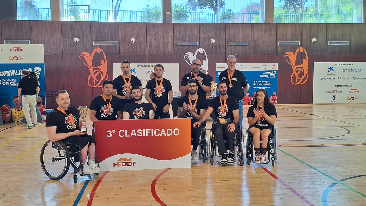 BsrEspana's tweet photo. Ilunion, campeón 🏆 invicto de la SuperLiga @Fundacion_ONCE 

El equipo madrileño conquista el título tras 2⃣4⃣ victorias seguidas, la última en la final ante @BsramiabA 

Noticia 👇
https://t.co/S19FNE5Wos
🏀🏀🏀
#baloncesto #wheelchairbasket #basket https://t.co/XJXfUMdpqK