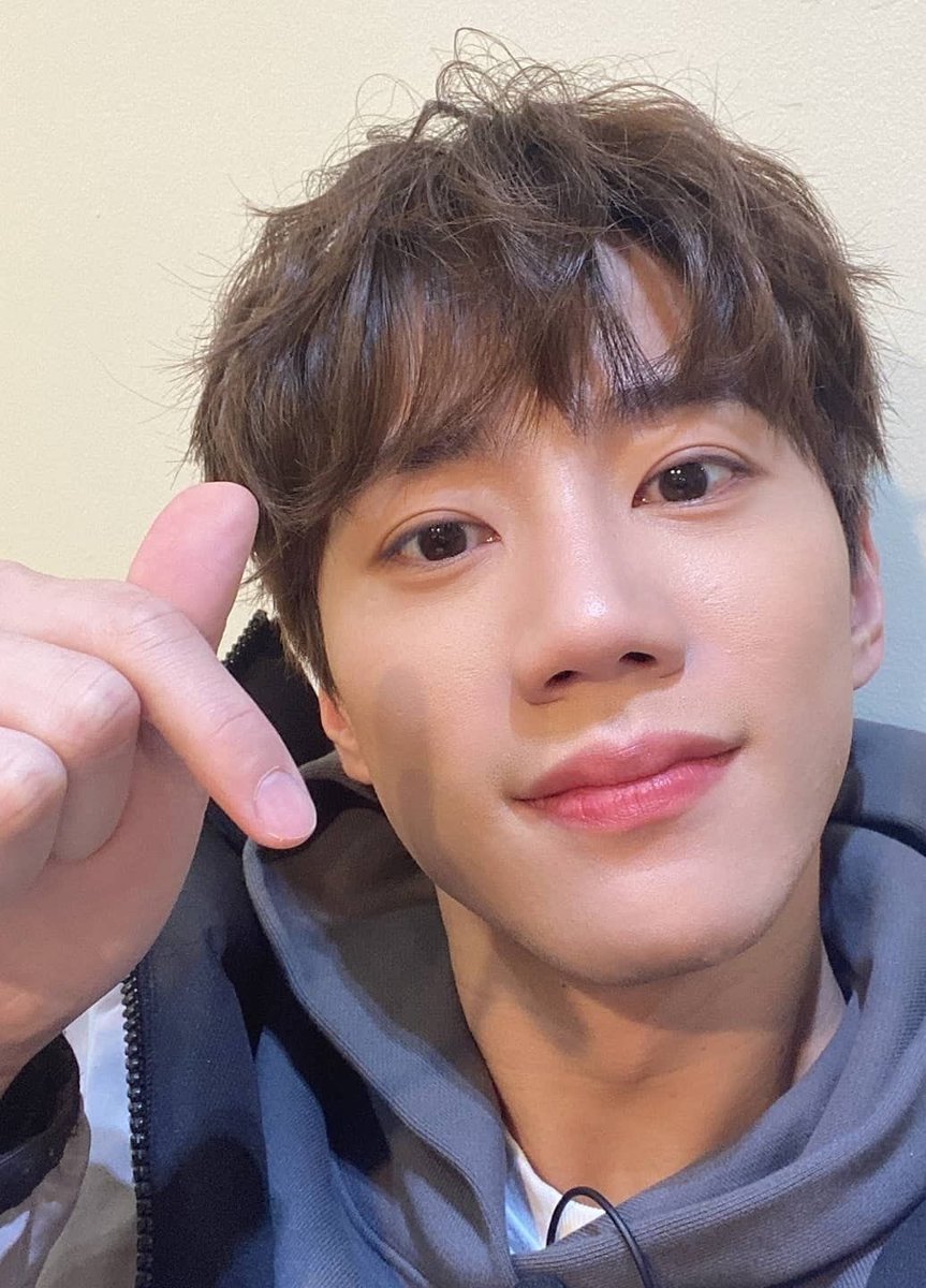 Junyoung. tweet media