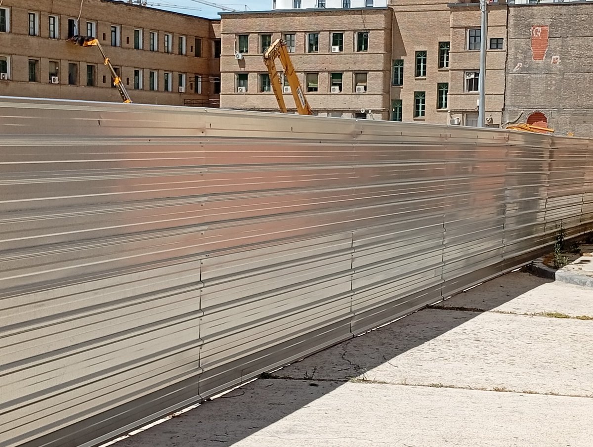 🗣️<a href="/ChuecaNatalia/">Natalia Chueca</a> con su Garnacha y Floralia, mientras la ciudad consolidada pierde identidad y memoria: derribos inoportunos de un edificio racionalista en Zaragoza, c/ Crespo de Agüero-Madre Sacramento, en paralelo la especulación manda, como en los viejos tiempos. Nada cambia💔