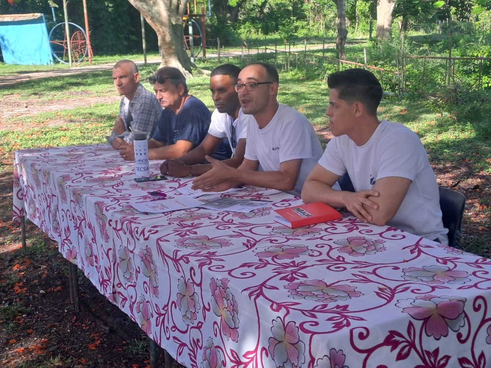 Estudiantes de la Facultad de Ciencias Médicas "Dr. José Assef Yara", de la Universidad de Ciencias Médicas de #CiegoDeÁvila, intercambiaron con representantes de Etecsa sobre las nuevas medidas en el servicio de internet por datos móviles de esta empresa. 

 #LatirAvileño