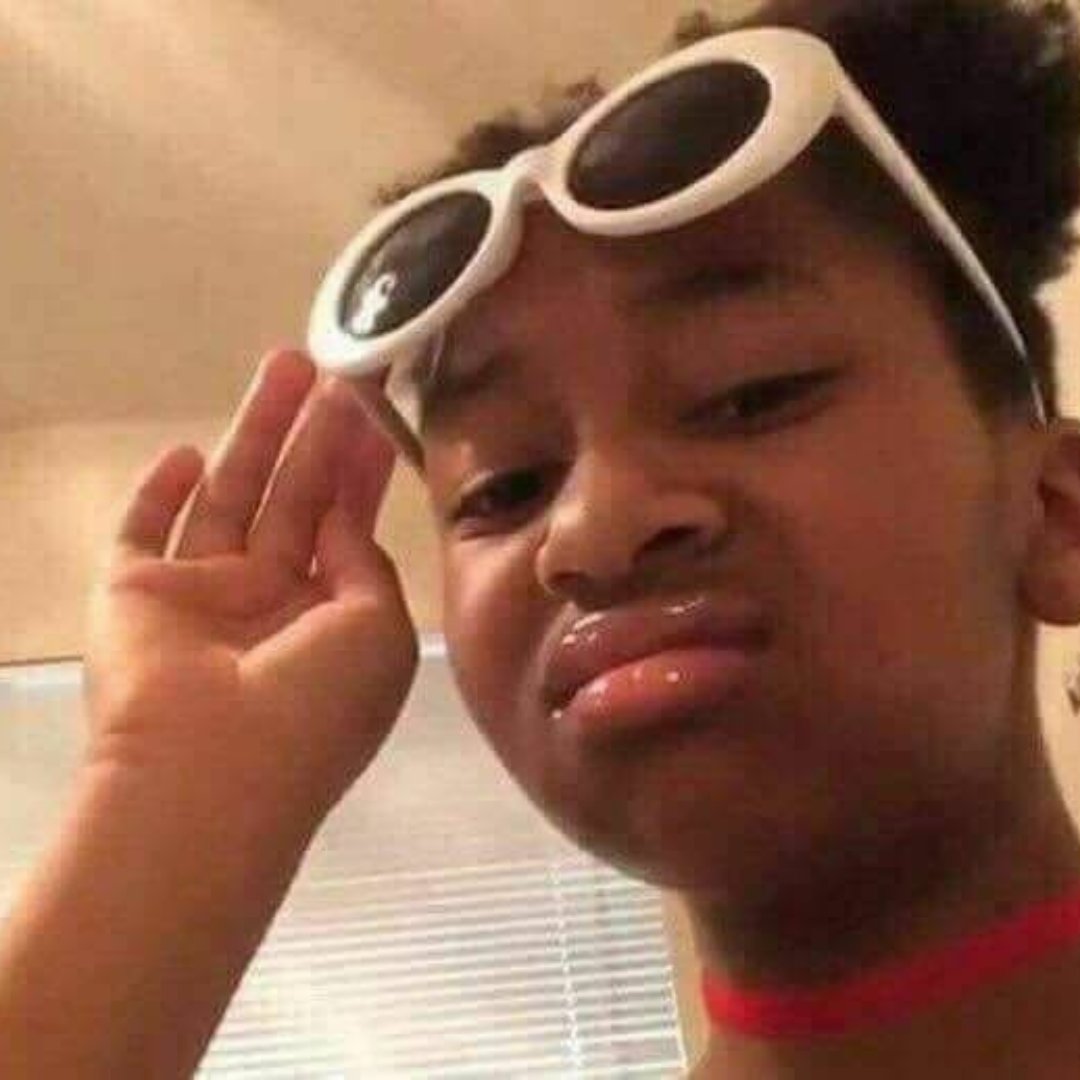 batofthedungeon's tweet image. Ja sprawdzając 100 razy czy dobrze zaznaczyłem krzyżyk na kartce i czy na pewno nie wrzuciłem dowodu do urny