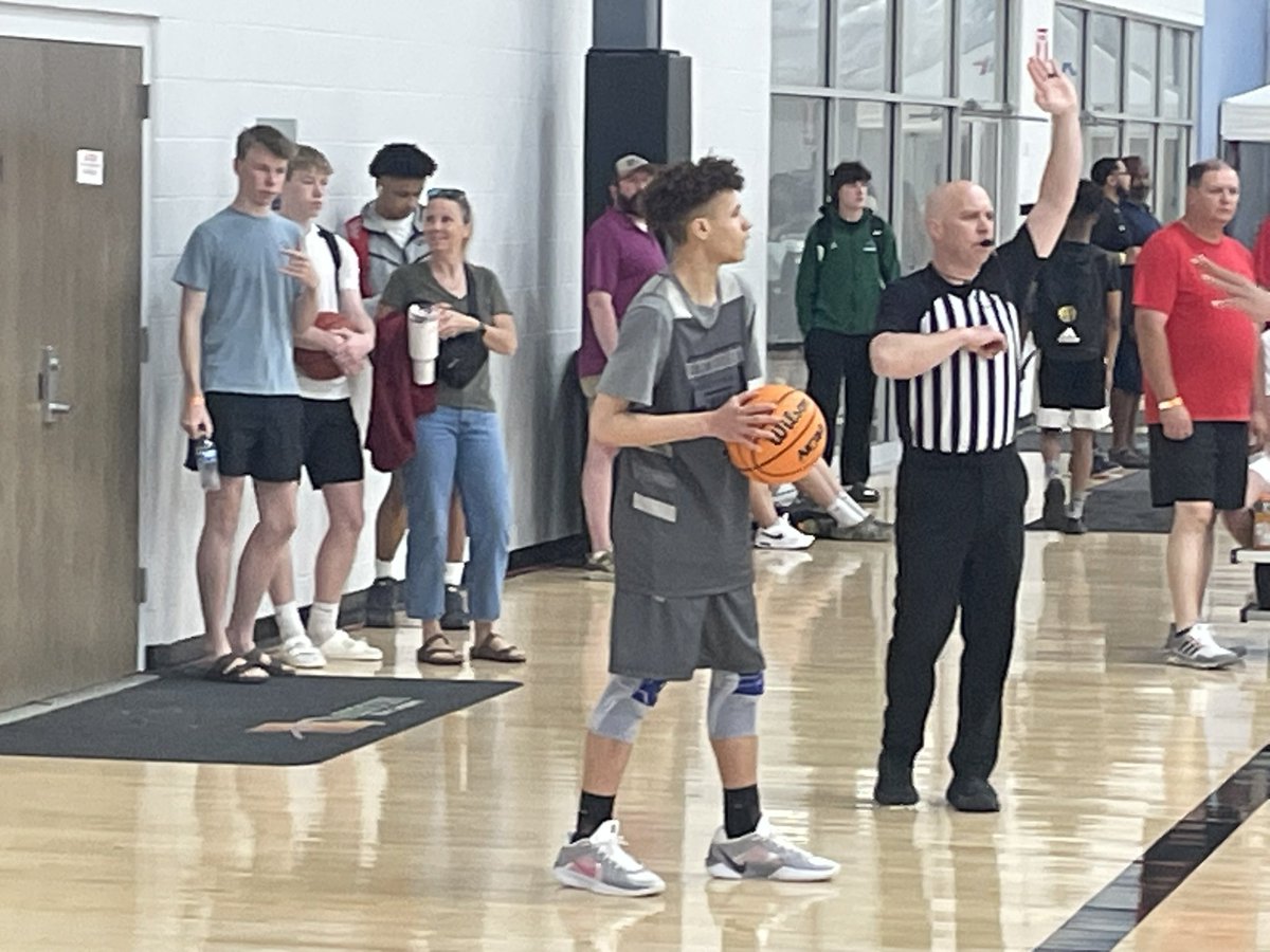 Prep Hoops Missouri (@prephoopsmo) on Twitter photo 2027 Ace Armstrong of <a href="/HardwoodElite_/">Hardwood Elite</a> is knocking down shots from the volleyball line this morning. Can also penetrate and get into the lane. Attends <a href="/SDHSBBall/">StDominic Boys BBall</a> #PHShowMeShowdown 2027 Ace Armstrong of <a href="/HardwoodElite_/">Hardwood Elite</a> is knocking down shots from the volleyball line this morning. Can also penetrate and get into the lane. Attends <a href="/SDHSBBall/">StDominic Boys BBall</a> #PHShowMeShowdown
