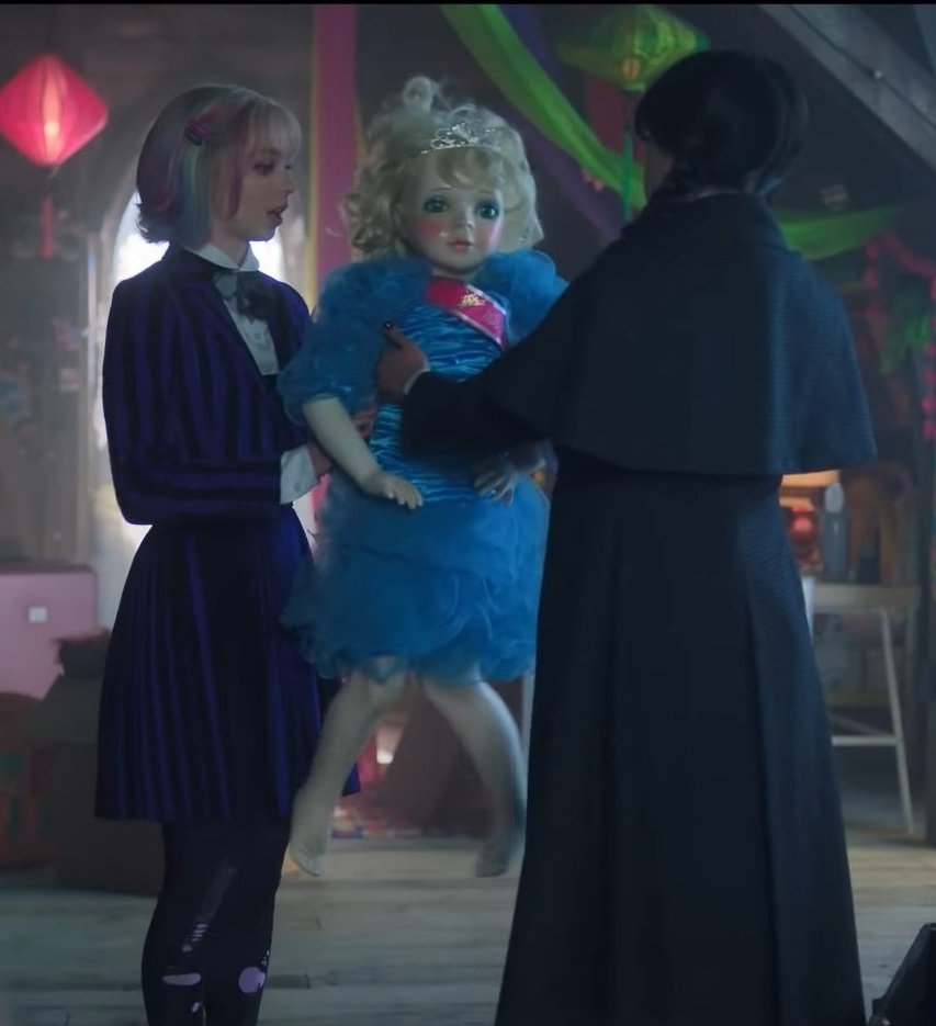 Happy pride month to these gay ass dolls 🏳️‍🌈