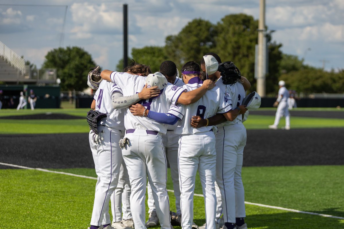 In 𝐚𝐥𝐥 things…

Glorify 𝐇𝐢𝐦. 

#ATO | #GoWildcats
