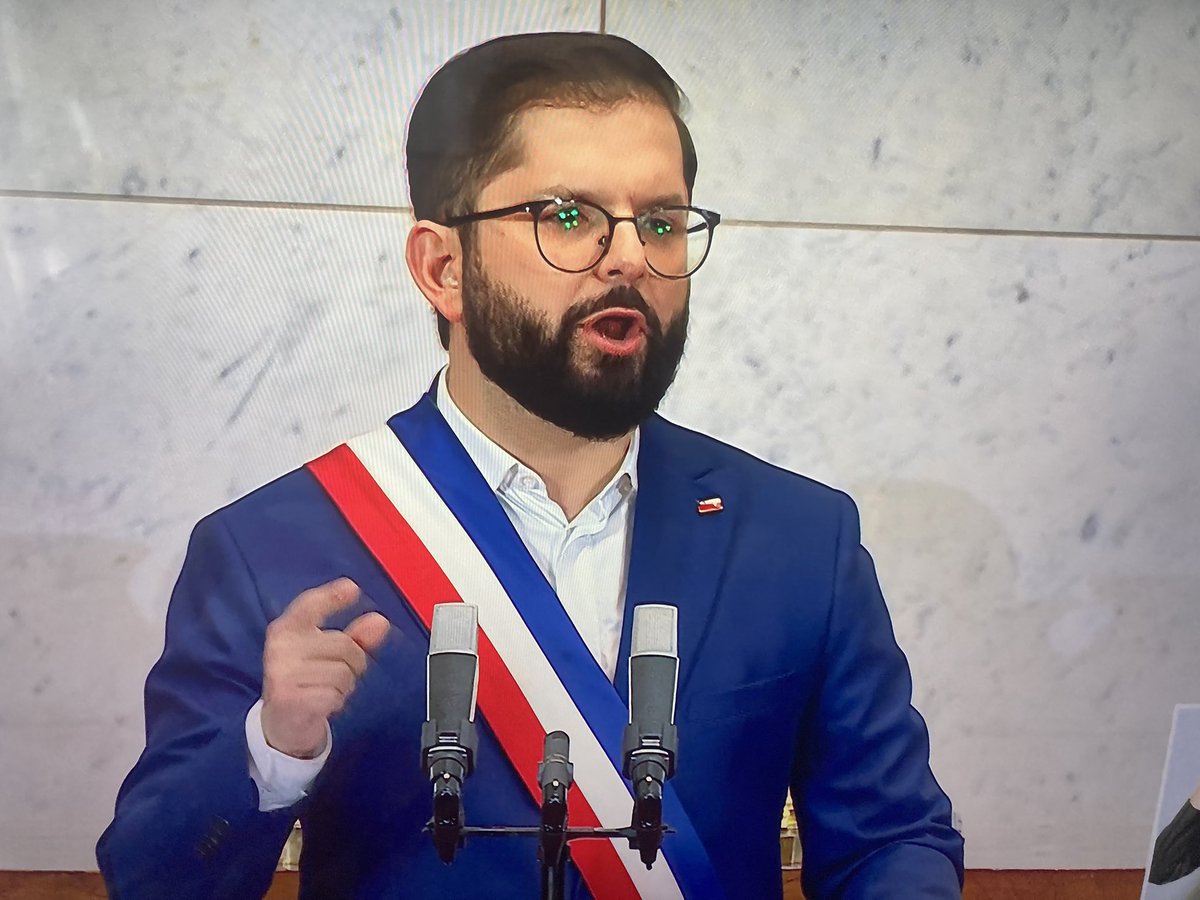 En cuenta pública Boric defiende Ref de Pensiones Trucha que fortalece las AFP,  les entrega US$ 6.000 millones + al año y proporciona migajas a los/as jubilados/as. #NOmasAFP