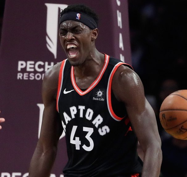 Zamanında sevindiğimiz de oldu sövdüğümüz de ama gönlümüz hep senden yana 🌹

İkinci yüzüğü hepimiz için al afrika aslanı!