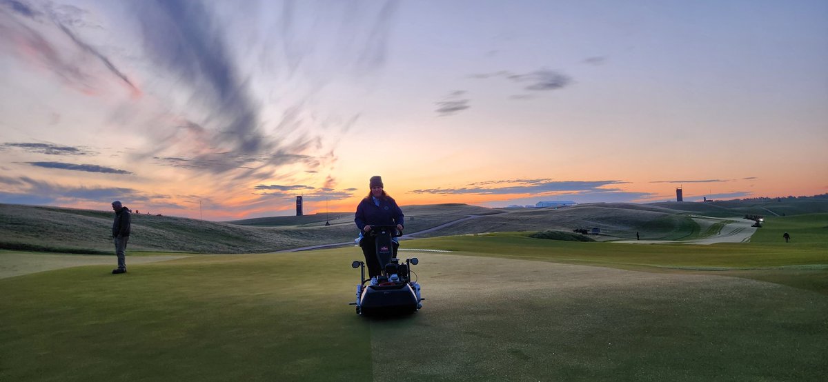 creighton_mm's tweet photo. That's a wrap!!! I can't thank the team at @ErinHillsGolf enough for their hospitality this week. You are all truly amazing. A huge thank you to @SyngentaUS and @RainBirdGolf for their sponsorship for this event. Without these two companies, none of this would be possible. https://t.co/lyUa0xFgkN