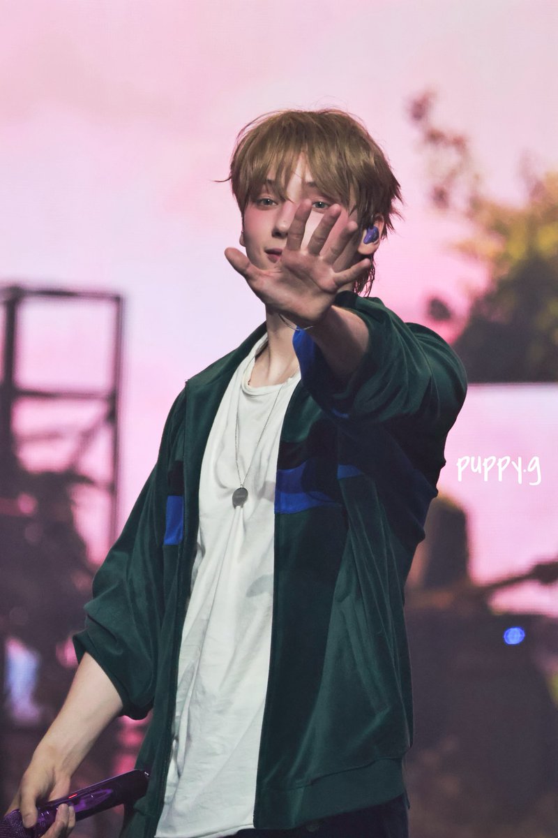 250601 🐶

#휴닝카이 #HUENINGKAI #TXT #TOMORROW_X_TOGETHER #ヒュニンカイ #투모로우바이투게더