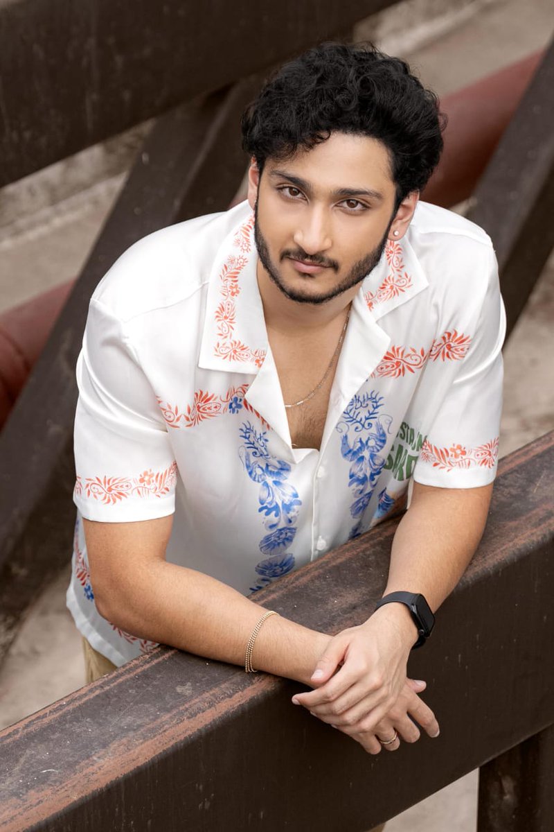 Kkdtalkies's tweet image. తెలుగు చలన చిత్ర పరిశ్రమ లో ఘట్టమనేని
కుటుంబానికి ఒక ప్రత్యేకత ఉంది 👍
కృష్ణ గారి మనవడు, రమేష్ బాబు తనయుడు
జయకృష్ణ కి అప్పుడే అభిమాన సంఘం 👌
@maheshsenagowr7 🤝