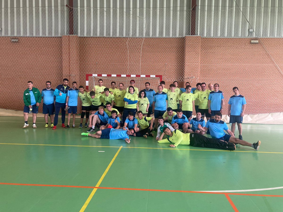 Balonmano Caja Rural de Zamora tweet media