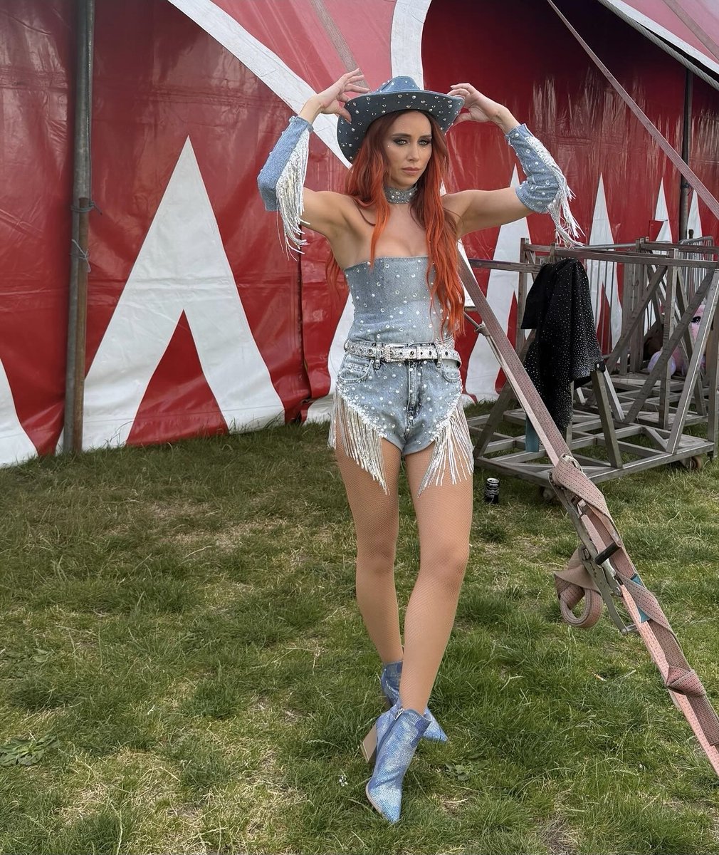 My Female Crush ๐ด๓ ง๓ ข๓ ท๓ ฌ๓ ณ๓ ฟ (@myfemalecrush) on Twitter photo #UnaHealy #UnaHealy