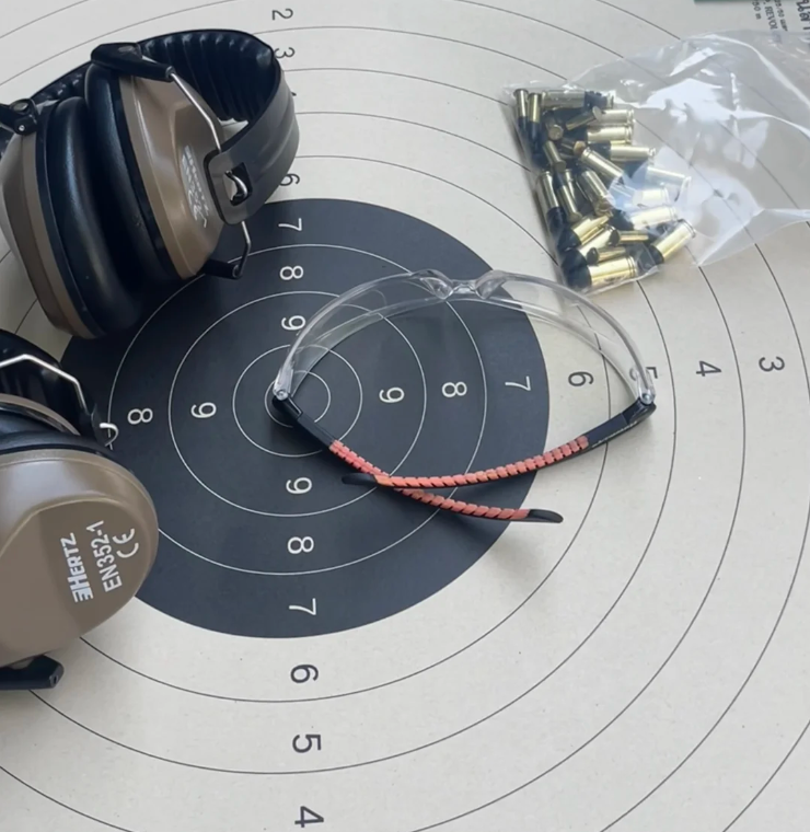 今日は実弾射撃の練習です