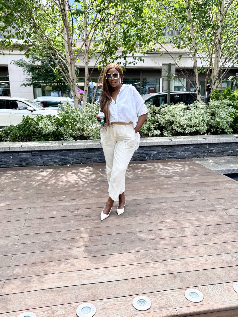 My wife is bea-u-ti-ful.