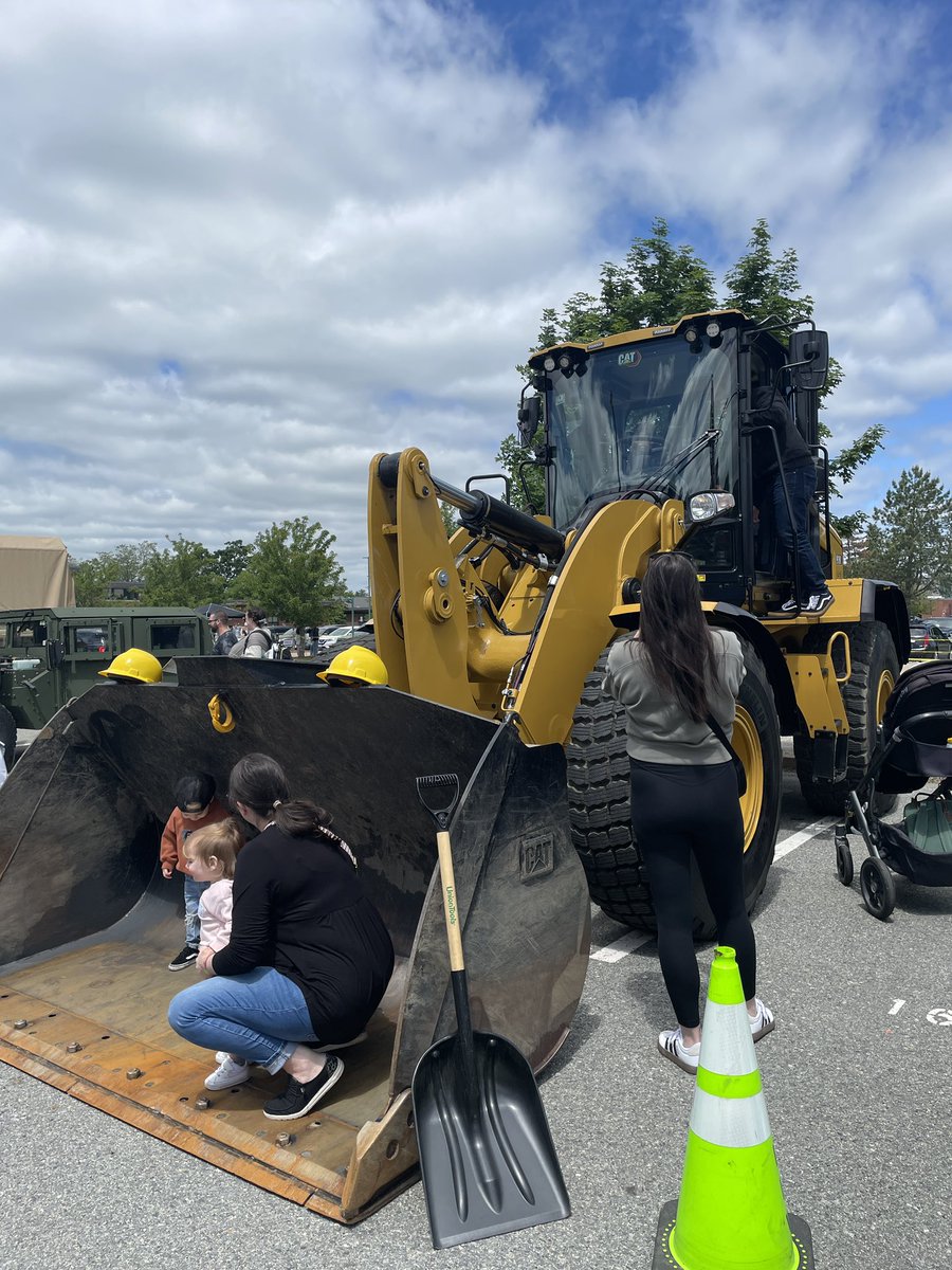 Hopkinton DPW tweet media