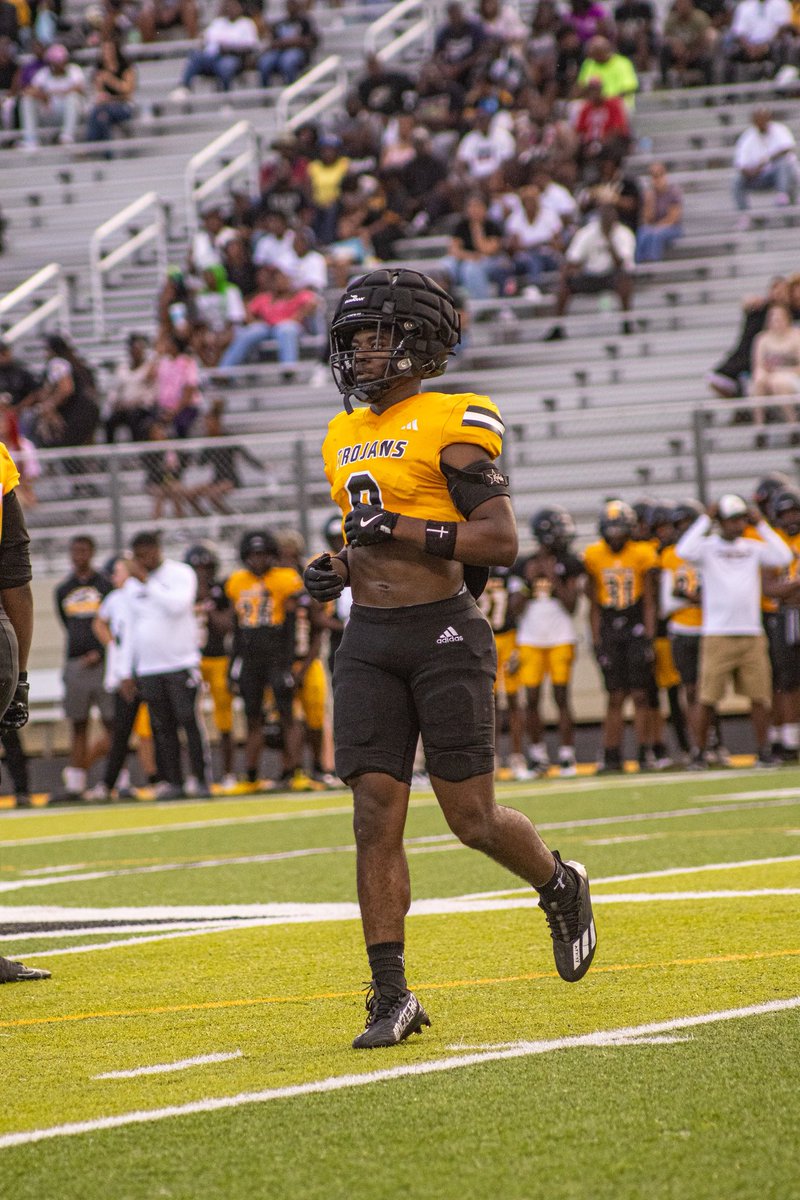 ZionHudson0's tweet image. Can’t wait to show my talents today at 3!@USFFootball @unlvfootball @NIU_Football @UAB_FB @CoachTillman_ @CoachJuice17 @WakeFB @JMUFootball @Temple_FB @MTFB_Recruiting @GreenWaveFB @TulsaFootball