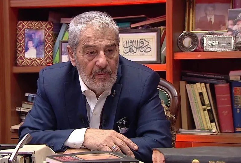 Gazeteci ve yazar Sadık Albayrak, katıldığı Türkiye Basın Federasyonu’nun İsrail'in Filistin'de uyguladığı etnik ve dini soykırımı protesto etmek için Sultanahmet Meydanı'nda 24 saat süren "Filistin İçin Sessiz Kalma" canlı yayınına katıldı.

Sadık Albayrak, Türkiye'nin Gazze ve