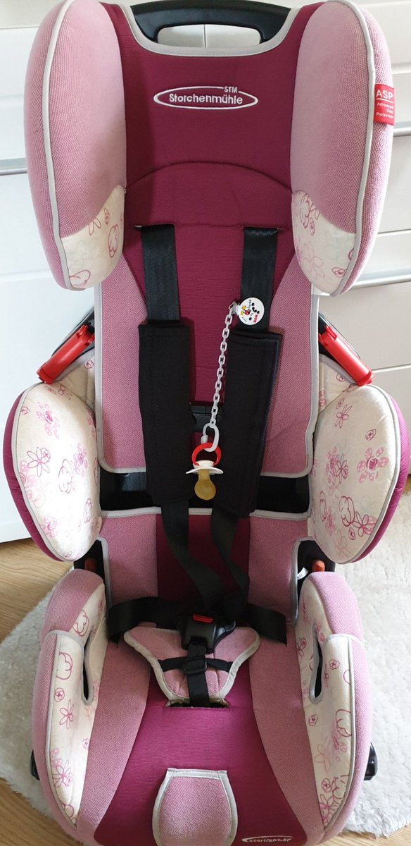 MyraArella's tweet image. You’ll fit in? 🥹