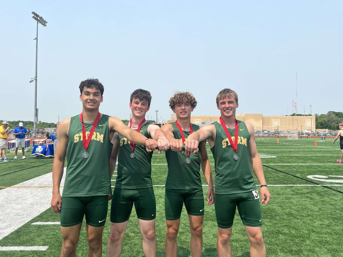 evanmhardy21's tweet image. New PRs!
10.68 100 lane 4
21.61 200 lane 3
42:11 4x1
State bound!