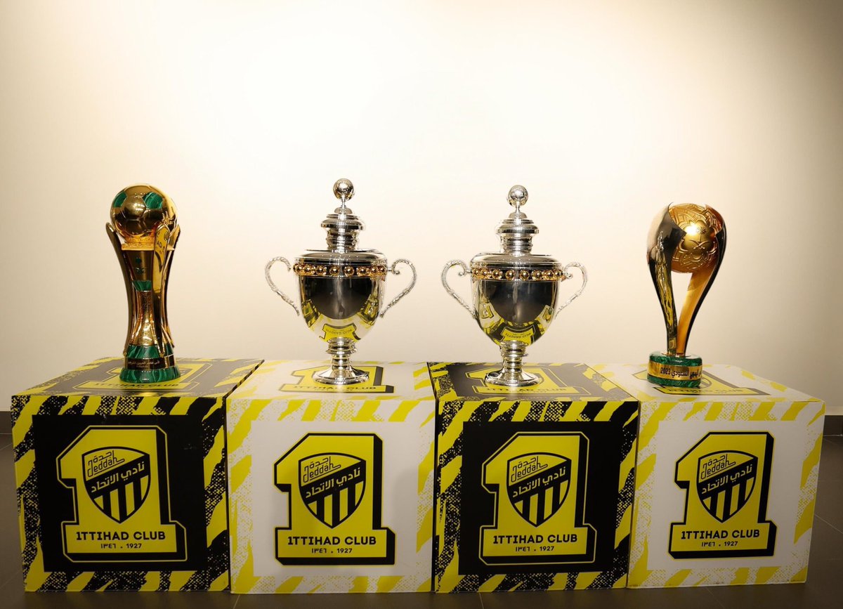 في سنتين ونصف وفي ضل انك الاقل دعم بين الاربعه
 عظمه ياعميد والله عظمه الكبير لايغيب ابداً🥇💛