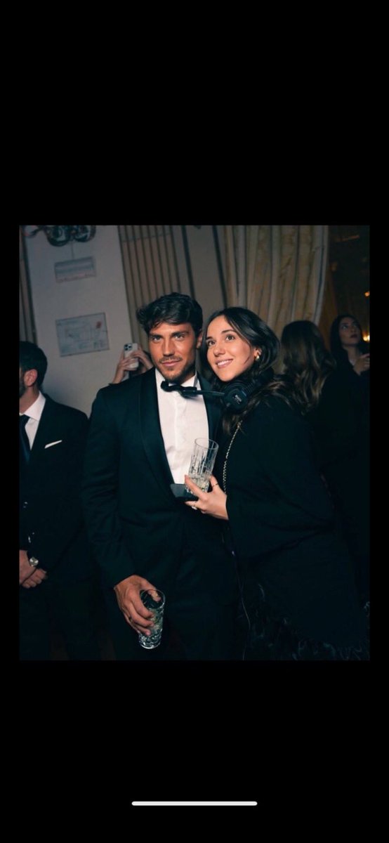 Tantissimi auguri Michela 🎉🎂🍾🥂
#ddm