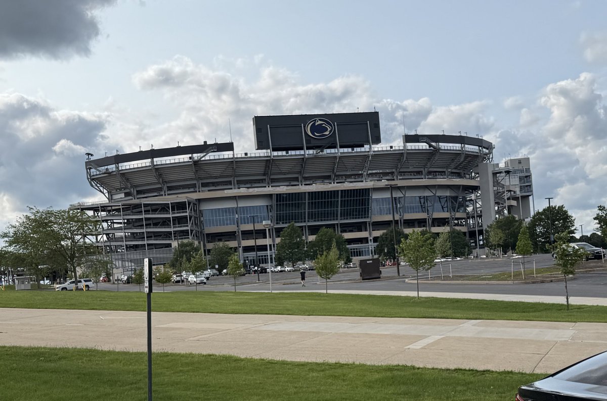 Angus Smith tweet media