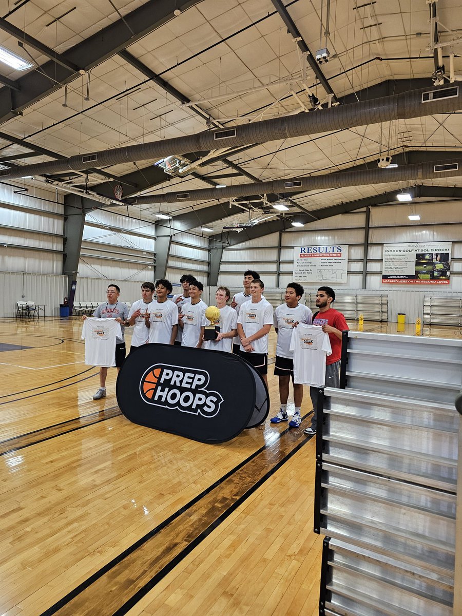 OK Runners win 16U champs  80-70 over a much bigger Legacy Youth Basketball team. Impressive win! Great tournament by Legacy Youth basketball #phcircuit #prephoops #OKStateTournament <a href="/LegacyYouthBas1/">Legacy_Basketball</a>