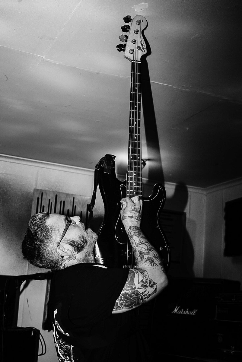 got paid two tinnies of monster to shoot war within, lights out, grand slam and kakihara tonight