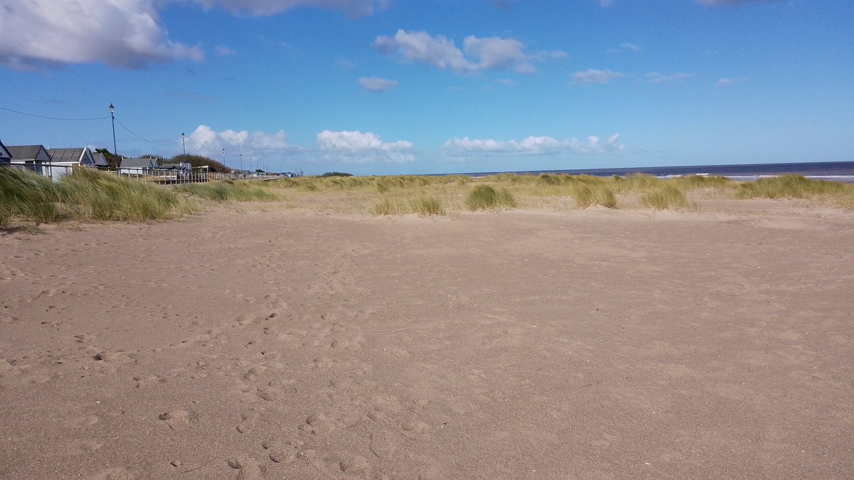 Another lovely beach comment - 2nd one tonight. What a lovely feeling that people enjoy our beaches-a pride in what we do for sure when this happens.Sue Hammond
We came on holiday last week and the beaches were so clean and tidy. Well worth a visit 📷