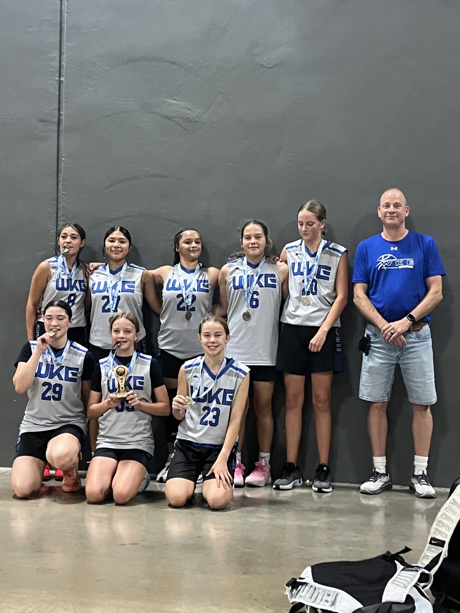 Barry Schwien (@barry_schwien) on Twitter photo Great weekend for these girls in Wichita.  5-0 and Champions!!  <a href="/wke_hoops/">WKE Basketball Club</a> Great weekend for these girls in Wichita.  5-0 and Champions!!  <a href="/wke_hoops/">WKE Basketball Club</a>