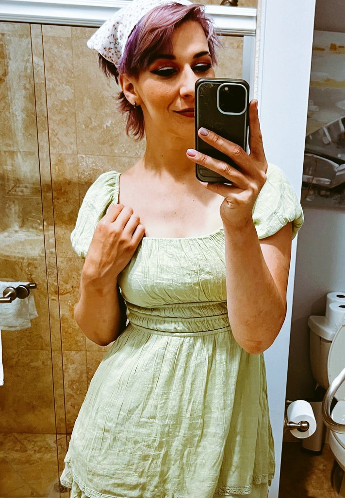 Had a breakdown during my vacation, cut my hair, realised how hot I am, now it's pride month so I'm unstoppable.