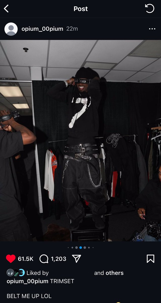 Playboi Carti wearing 4 BELTS at once after the viral sagging