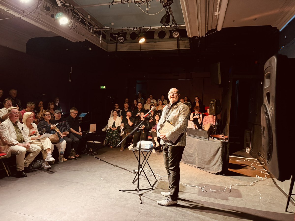 Paul Maidment tweet media