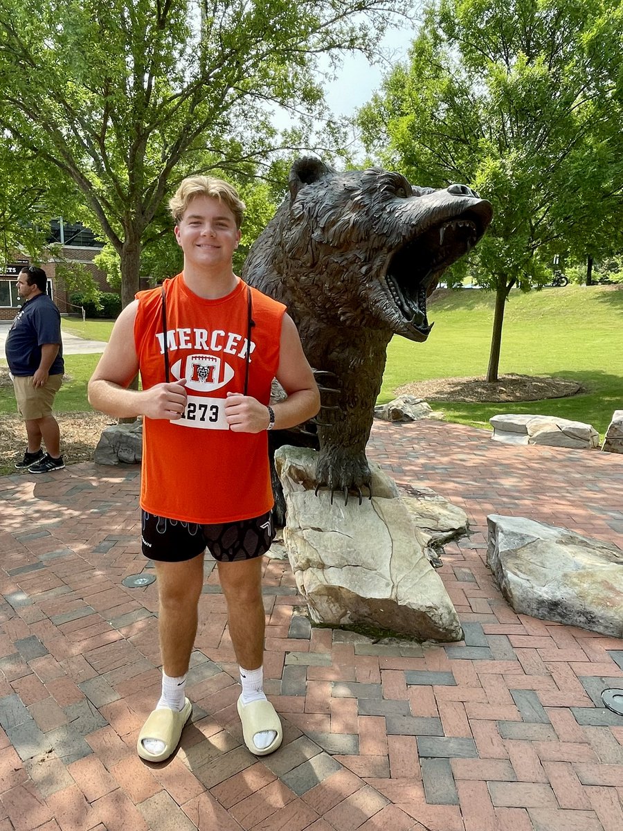 NoblesDax's tweet image. Great day at the Mercer camp!

Dax Nobles
Toombs County High School 
c/o ‘29, OL, DL
6’1.5”, 240 lbs

@912Sports @gobigrecruiting @PrepRedzoneGA @247recruiting @RecruitGeorgia @EliteGARecruits @ncsa @GeorgiaPrepMag @On3Recruits @One11Recruiting @MercerFootball @ToombsFootball1…