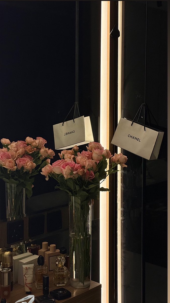 _iiiuss's tweet image. (❤️)