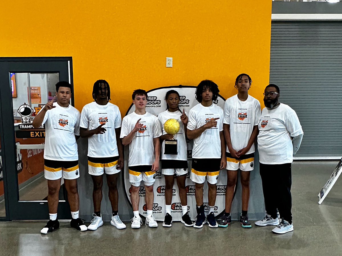 Shane Garcia (@shane25garcia) on Twitter photo Congratulations to <a href="/NovaVillage1/">NOVA Village๐๐๐บ</a> UAA 15U on winning the #PHOhioState Championships! ๐๐๐ Congratulations to <a href="/NovaVillage1/">NOVA Village๐๐๐บ</a> UAA 15U on winning the #PHOhioState Championships! ๐๐๐