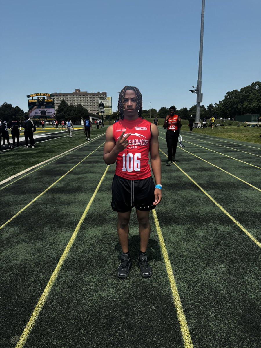 Masai Ali (@masaiali11) on Twitter photo Thank you <a href="/CoachBlackwell_/">Curtis Blackwell II</a> and <a href="/smsbacademy/">SoundMind SoundBody®</a> for the opportunity to compete at the national college showcase, had a great time and got some good reps in. <a href="/PrepRedzoneMI/">Prep Redzone Michigan</a> <a href="/MichFBFrenzy/">Michigan Prep Frenzy</a> <a href="/MIexposure/">Michigan exposure</a> <a href="/TheD_Zone/">The D Zone</a> Thank you <a href="/CoachBlackwell_/">Curtis Blackwell II</a> and <a href="/smsbacademy/">SoundMind SoundBody®</a> for the opportunity to compete at the national college showcase, had a great time and got some good reps in. <a href="/PrepRedzoneMI/">Prep Redzone Michigan</a> <a href="/MichFBFrenzy/">Michigan Prep Frenzy</a> <a href="/MIexposure/">Michigan exposure</a> <a href="/TheD_Zone/">The D Zone</a>