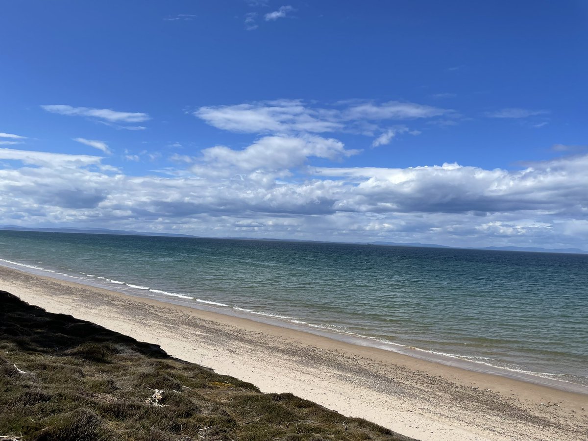 jxbruce's tweet image. Who needs the Caribbean 🥰🚲😎 Hopeman, Burghead, Findhorn