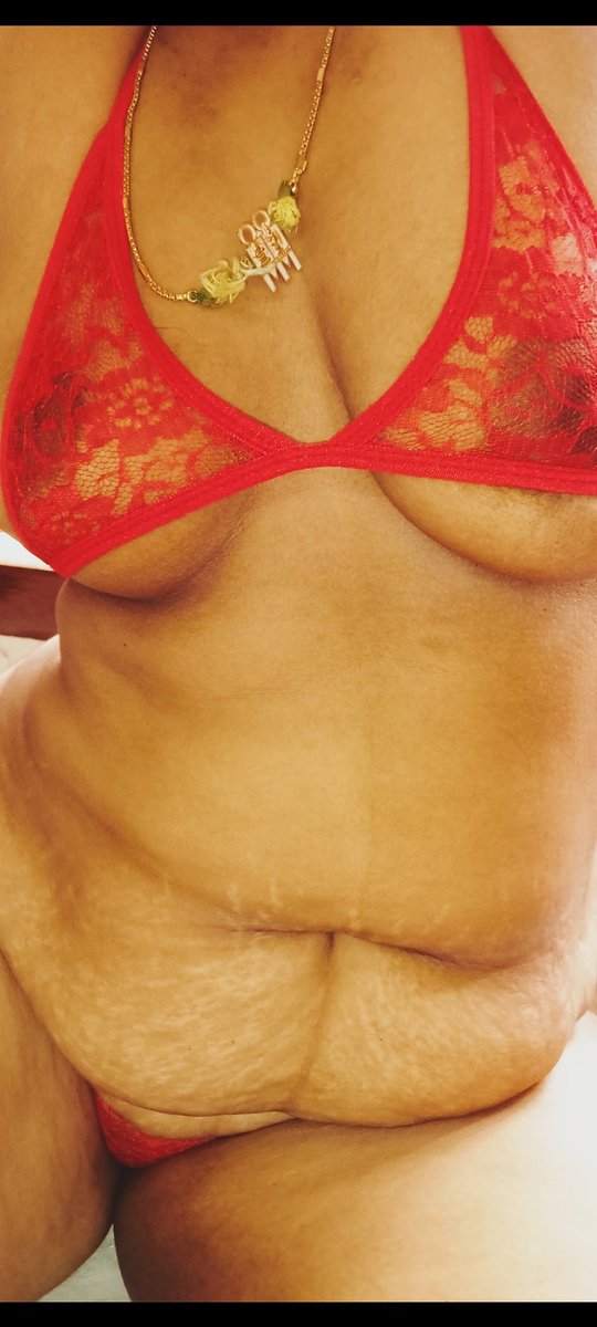 Cleavage and under boobs
Which one you want