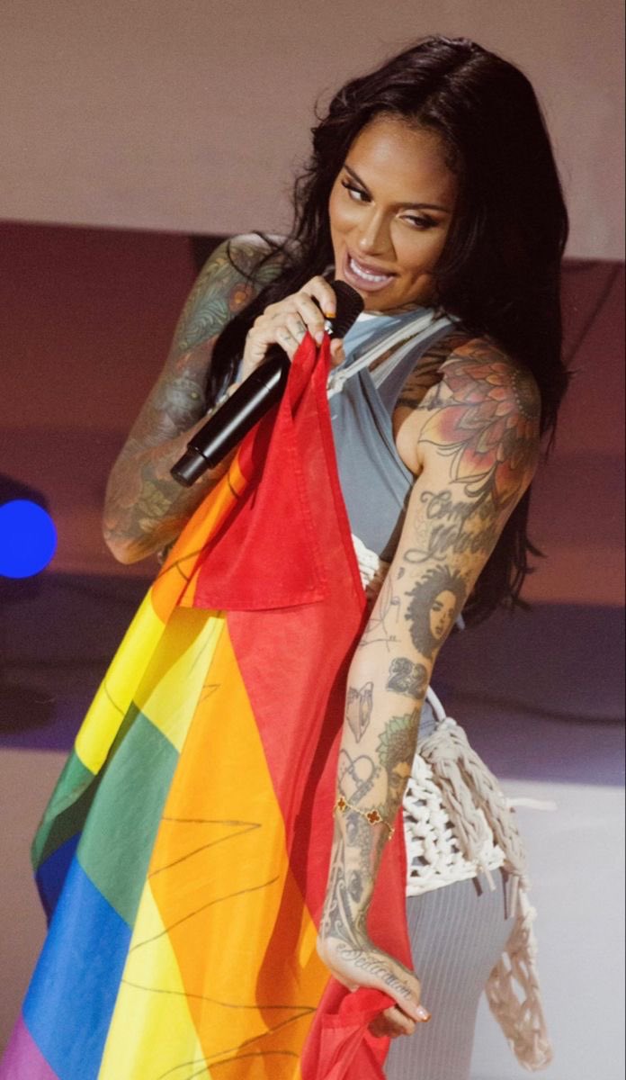 HAPPY GAY MONTH MY LITTLE QUEERS I LOVE YOU 🫶🏻🏳️‍🌈