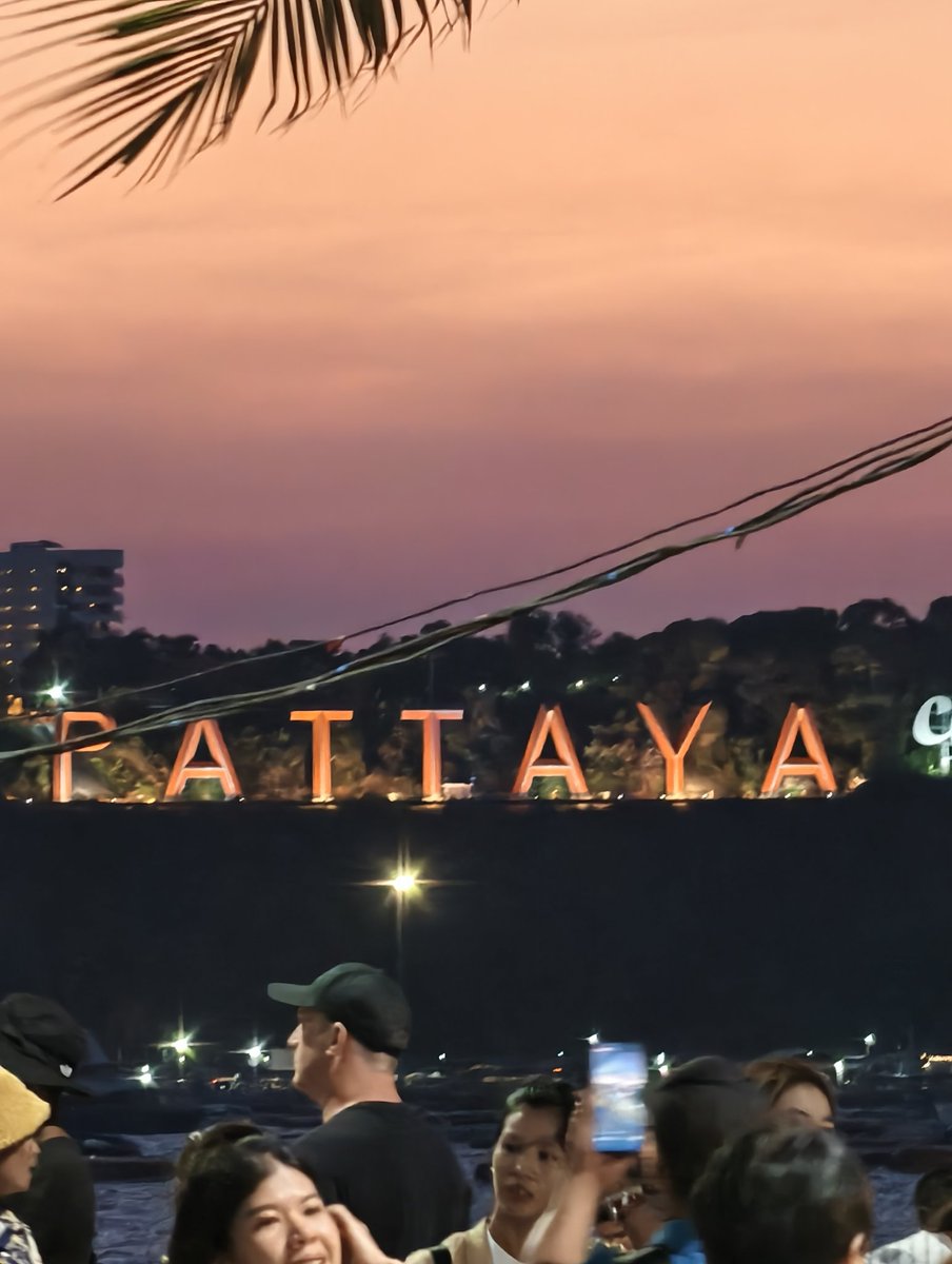 เจอกันพรุ่งนี้ ลับๆ ♥️ไม่ต้องคาดหวังมาก เล่นเพื่อความบันเทิงครับ  #พัทยา #พัทยาfwb #พัทยาใต้ #ชายแท้ #รับงานพัทยา