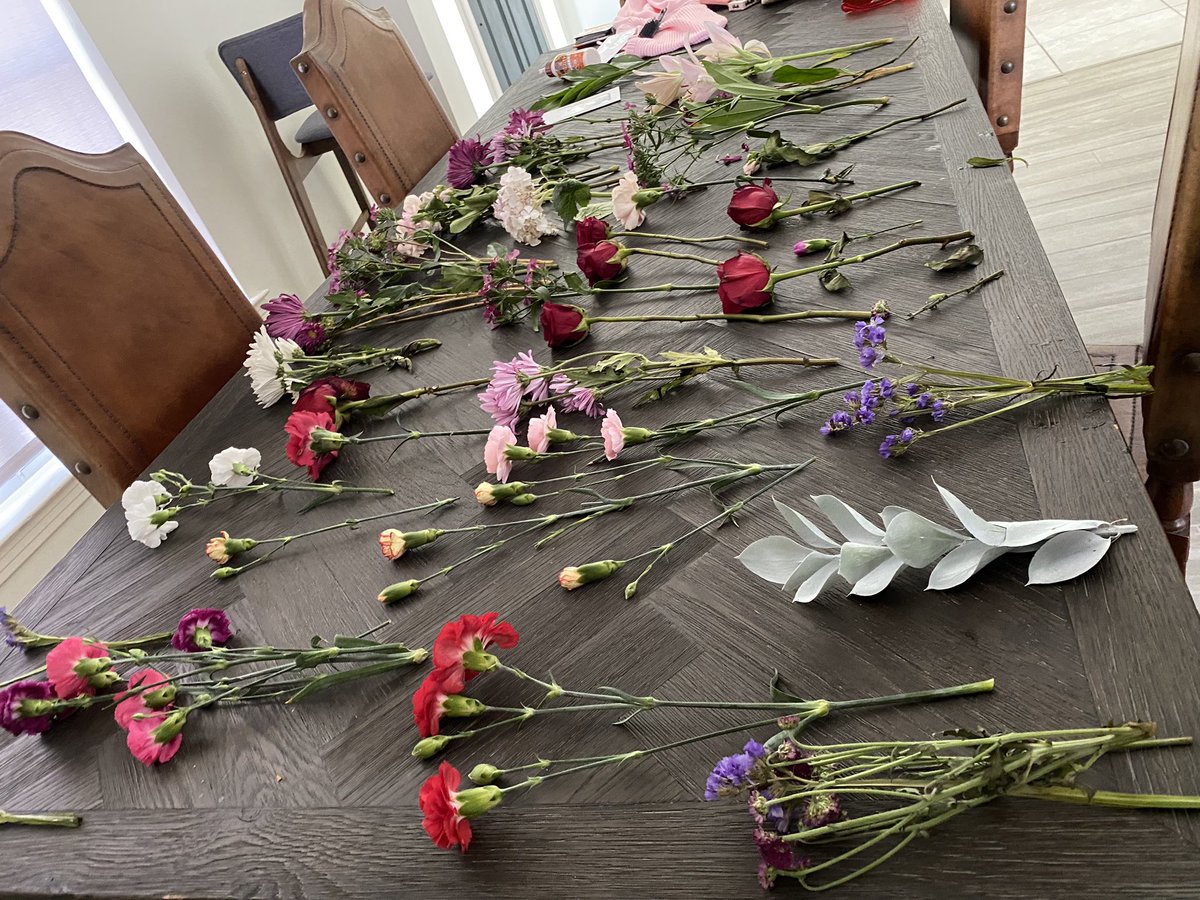 POV you’ve come to dinner at queenwartooths