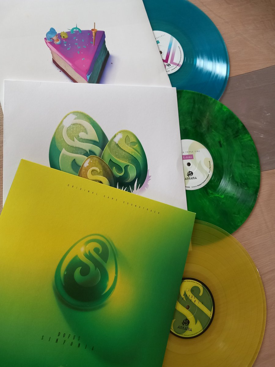 AnkamaGuigui's tweet image. Jolie collection ! Et 1, et 2, et 3 vinyles !!!