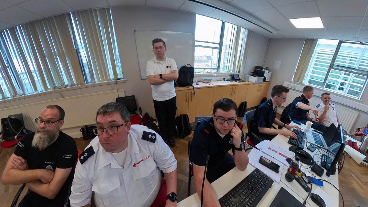 A massive thanks to the crews out today for the Cork City Marathon. Great interagency work with the different organisations. #corkredcross #cork #WeAreCork #athletics #volunteer #stjohnambulance #orderofmalta #CivilDefence